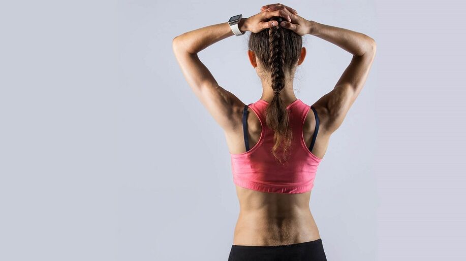 Corps mince après des exercices de perte de poids